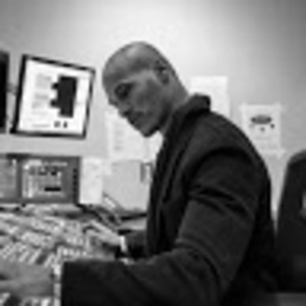 Meet your Posher, Adam